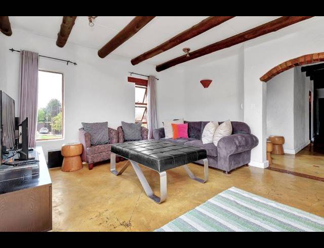 2 BEDROOM APARTMENT FOR SALE IN NORTH RIDING